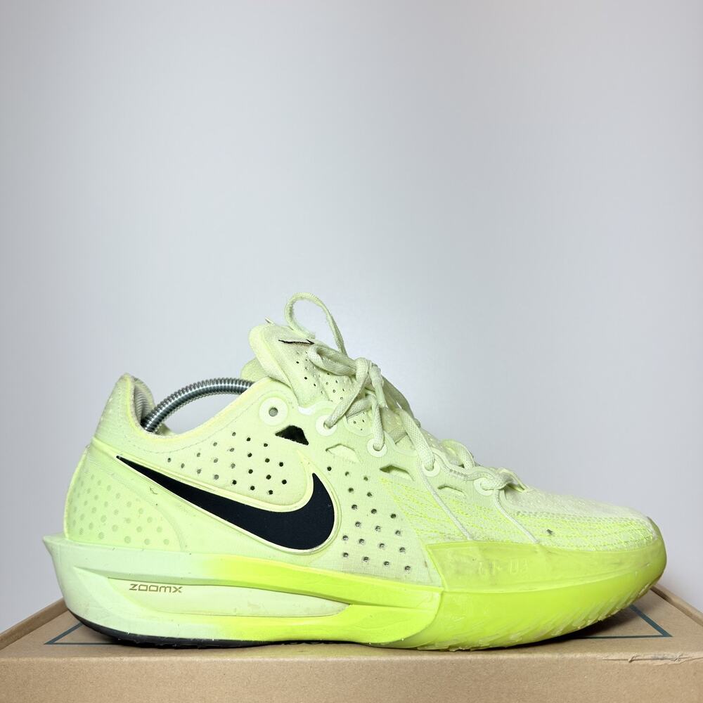Nike Air Zoom GT Cut 3 The Illusionist Mens Size 9 Neon Green Basketball Shoes